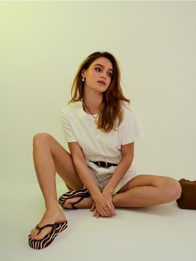 Sinsay - Tricou din bumbac cu aplicație 3D - crem