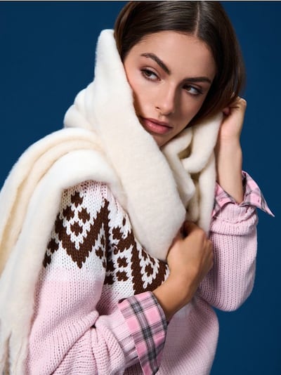 Κασκόλ με κρόσσια