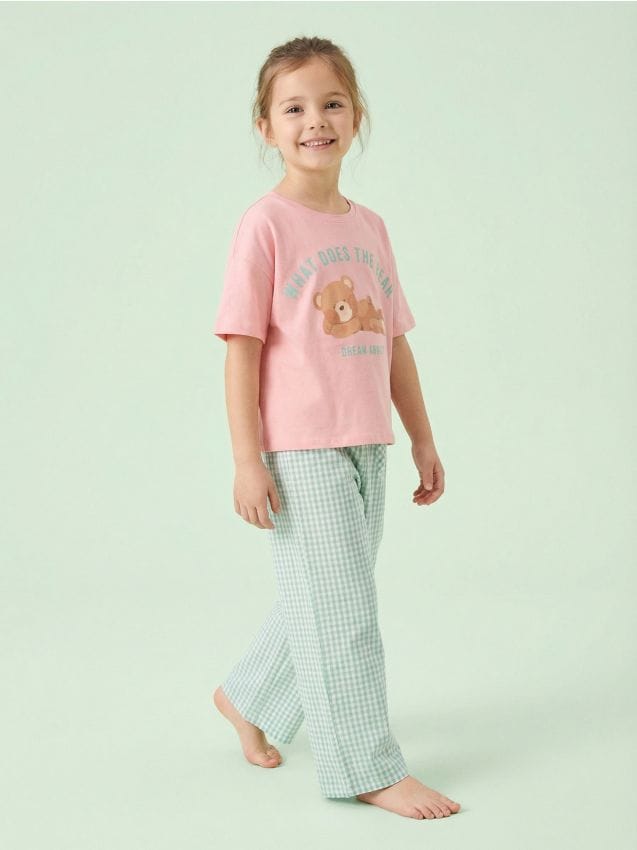 Sinsay - Pijama din două piese oversize cu tricou boxy și imprimeu cu urs - roz