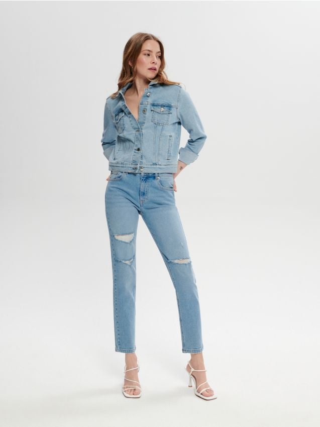 Jeans rotos mujer y pantalones modernos efecto gastado