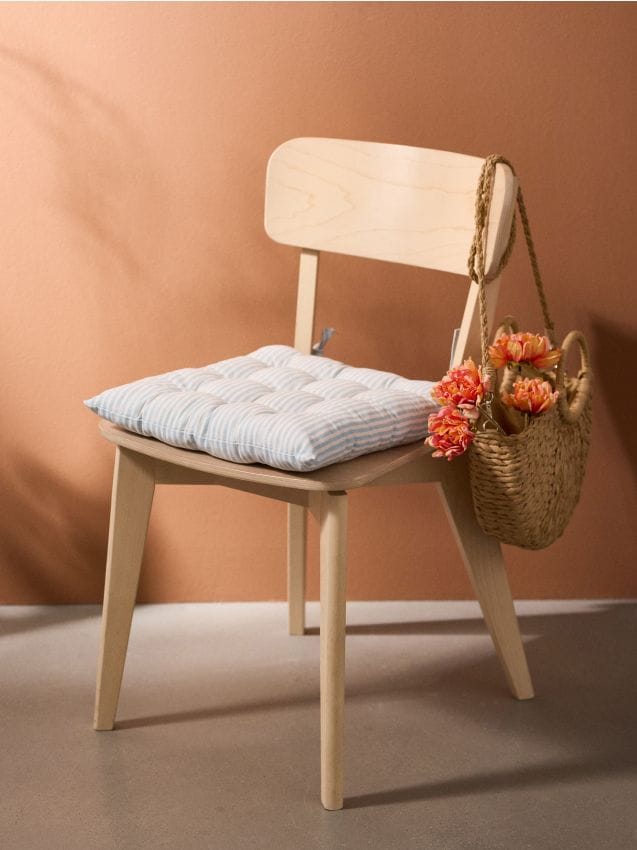 Sinsay - Pernă pentru scaun cu dungi - albastru-pal