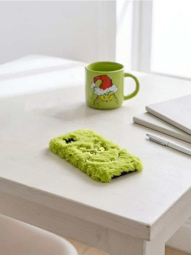 Sinsay - Husă de protecție pentru iPhone 11/XR Grinch - verde-gălbui
