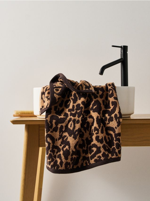 Sinsay - Prosop din bumbac cu model leopard - maro