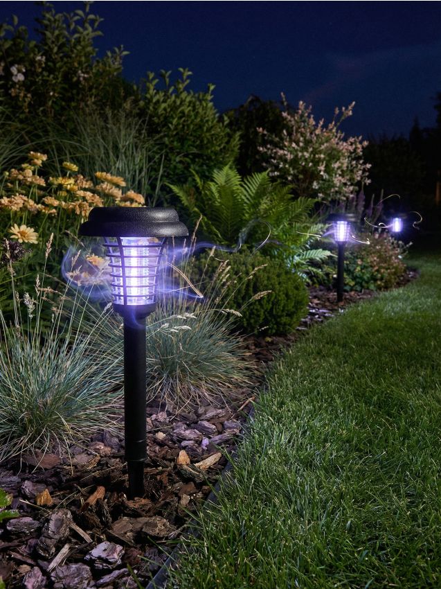 Sinsay - Lampă solară LED de grădină cu funcție anti-insecte - negru