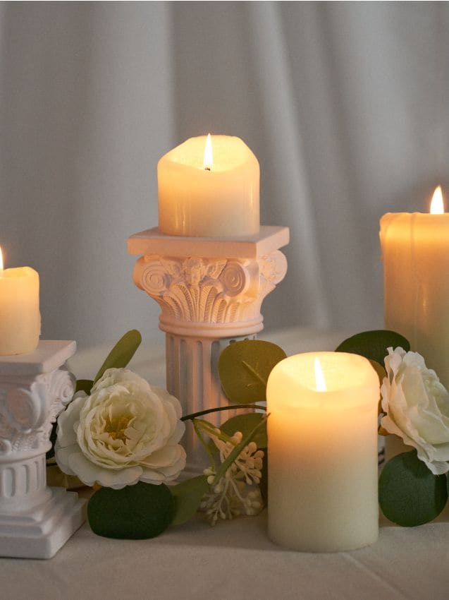 Sinsay - Decorațiune de sine stătătoare în formă de coloană - alb