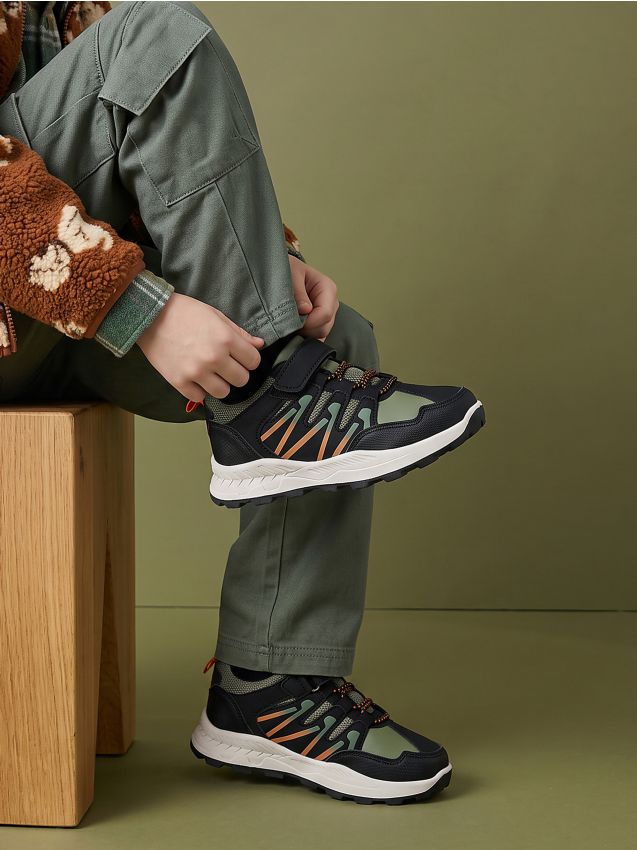 Sinsay - Sneakers de trekking din imitație de piele - multicolor