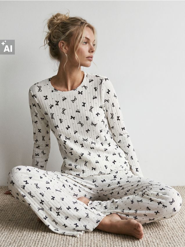 Sinsay - Pijama Din Material Ribat cu Două Piese cu Fundițe - alb