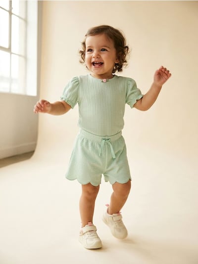 Бавовняна футболка з рукавами-балонами