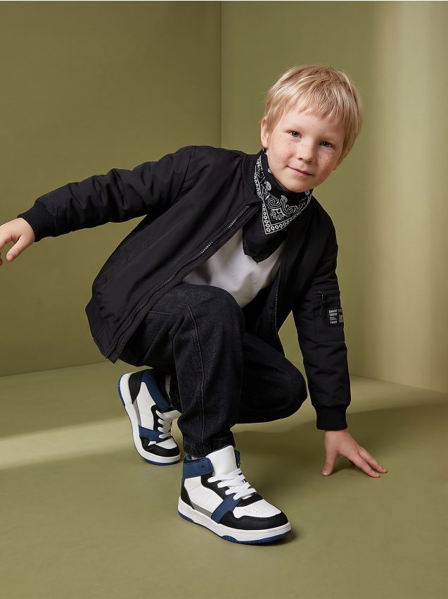 Sinsay - Sneakers înalți din imitație de piele cu inserții contrastante - multicolor