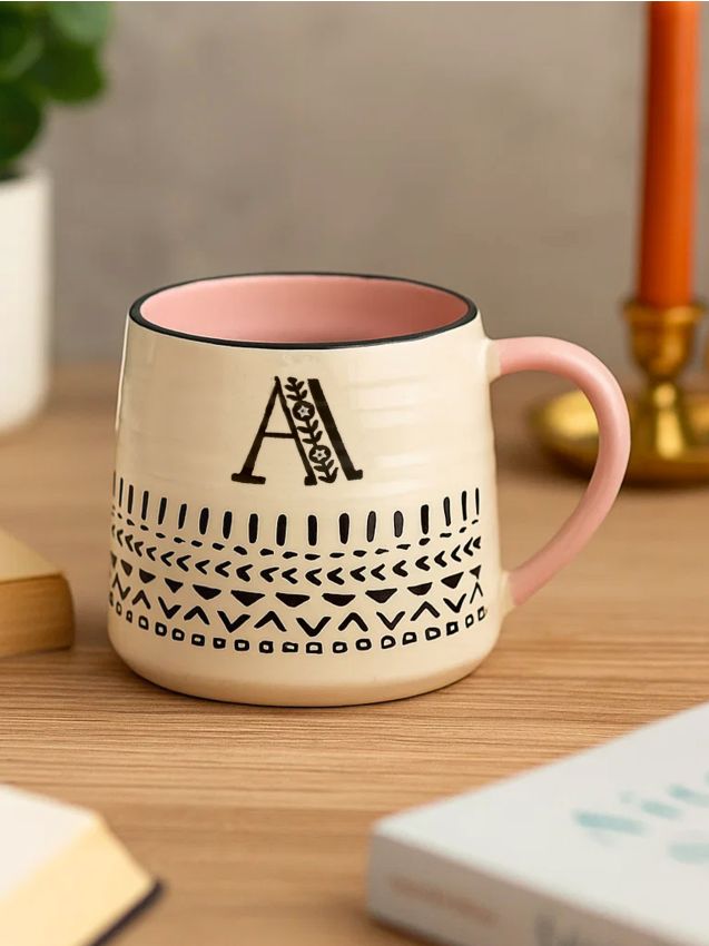 Sinsay - Kamenný hrnček s písmenom - pastelová ružová