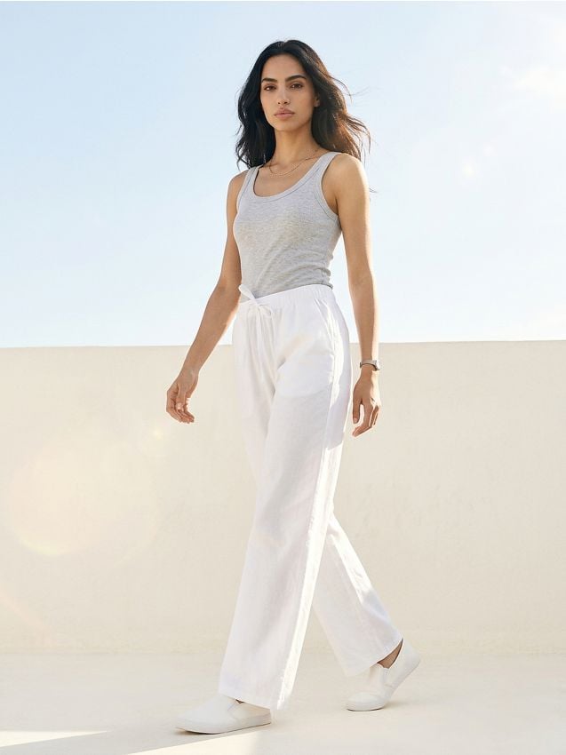 Sinsay - Jeansy joggery wide leg - biały