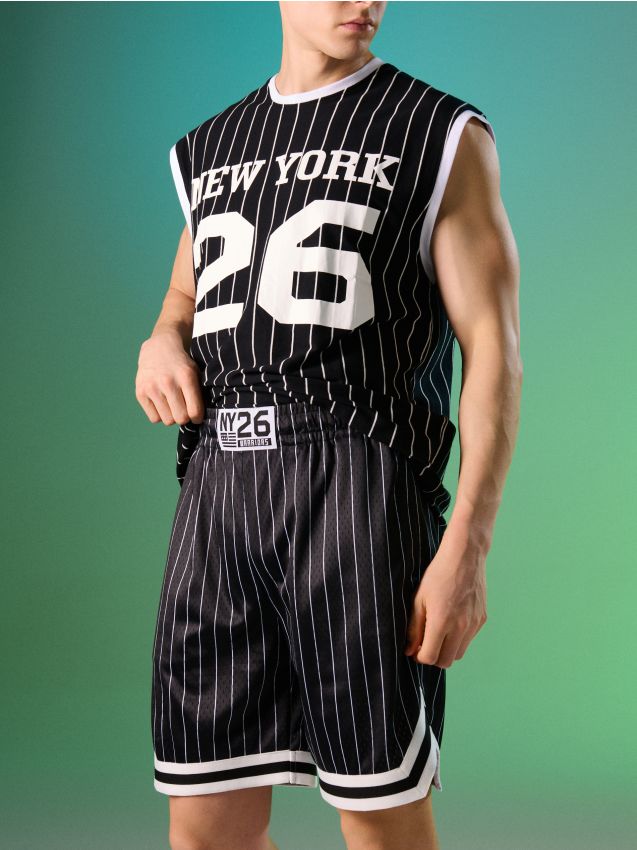 Sinsay - Pantaloni scurți Comfort - negru