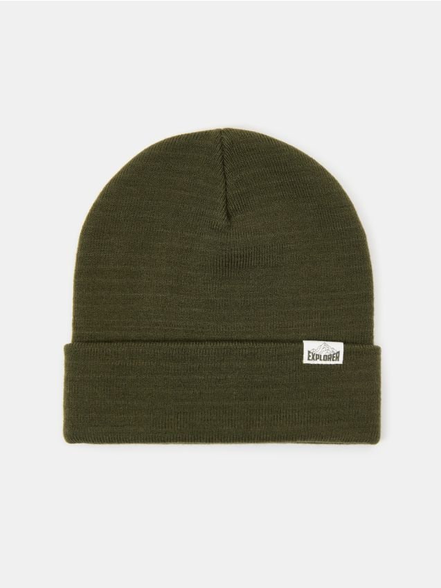 Sinsay - Căciulă beanie cu aplicație cusută - kaki