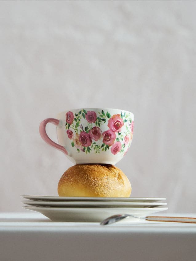 Sinsay - Cană ceramică cu motiv floral - roz