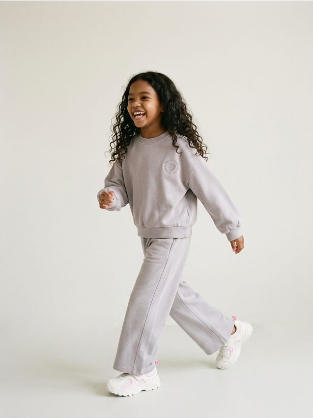 Sinsay - Set: bluză și pantaloni din tricot fleece - gri deschis