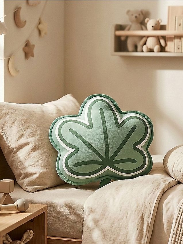 Sinsay - Pernă decorativă în formă de frunză - multicolor