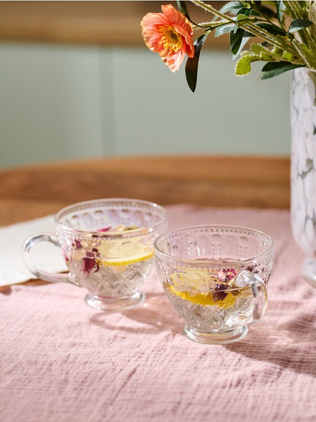 Glasbecher im Retro-Stil – 4er-Pack - SINSAY