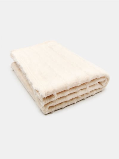 Плед з бахромою