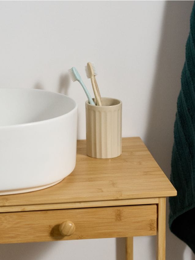 Sinsay - Držiak na zubnú kefku - krémová