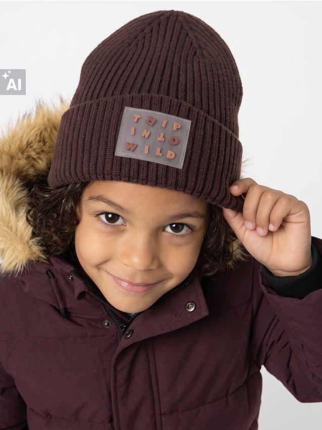 Sinsay - Căciulă beanie striată cu viscoză - maro