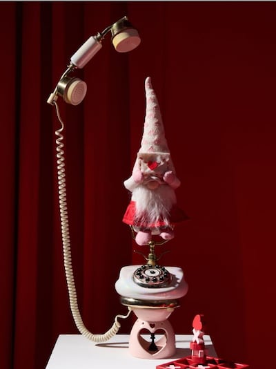 Валентинівська декорація у формі гнома