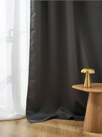 Κουρτίνα με ταινία