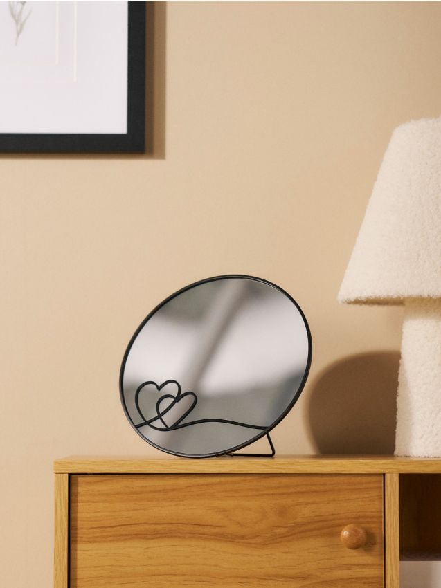 Sinsay - Oglindă cu motiv de inimioare - negru