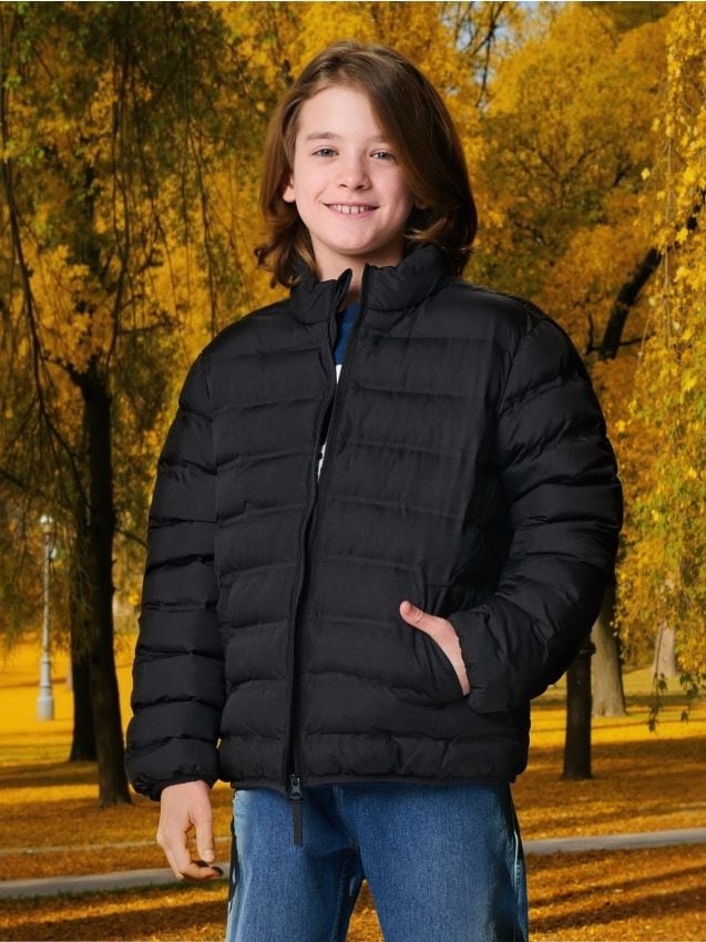 Sinsay - Prešívaná bunda so stojačikom - čierna