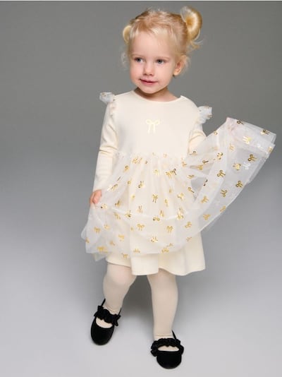 Obleka s tilom in bleščečim potiskom