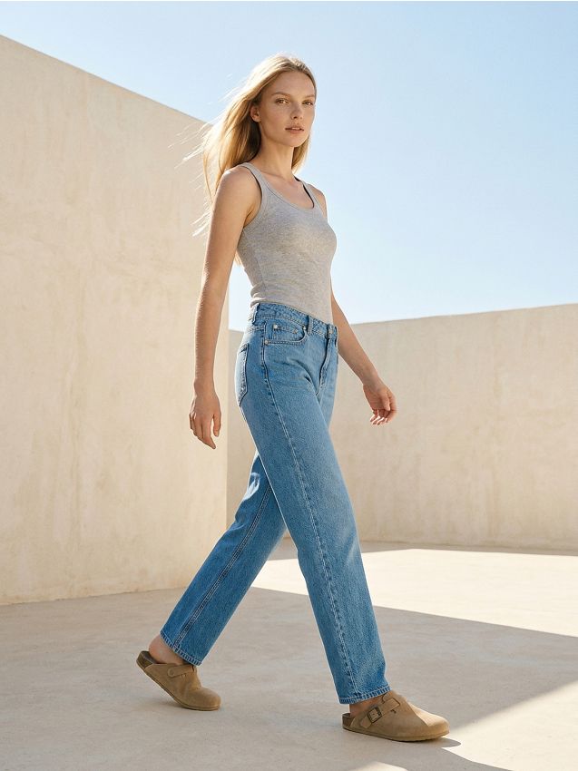 Sinsay - Jeans straight leg cu efect push-up și efect de spălare - albastru