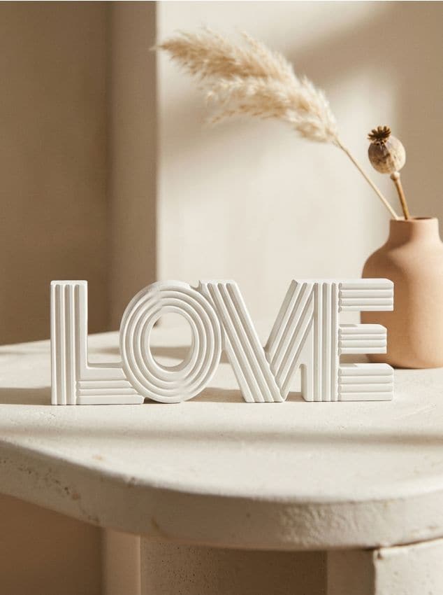 Sinsay - Decorațiune de sine stătătoare în formă de inscripție LOVE - alb