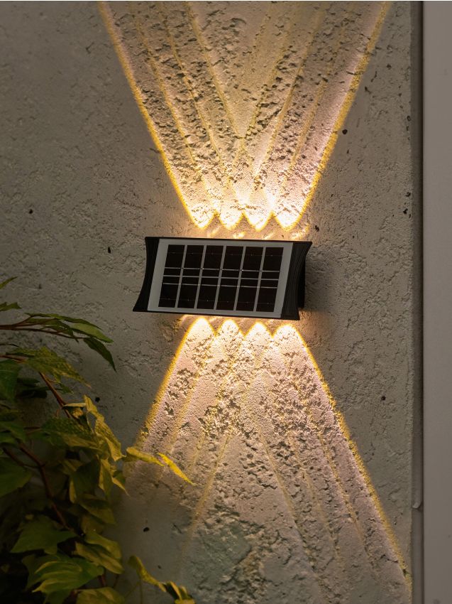 Sinsay - Lampă solară de perete - negru