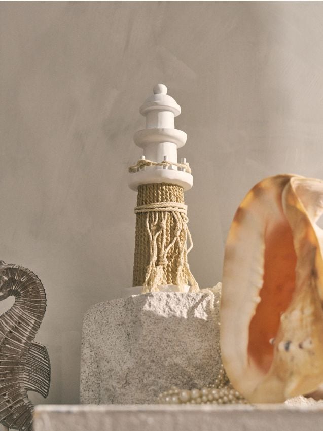 Sinsay - Decorațiune de sine stătătoare în formă de far - alb