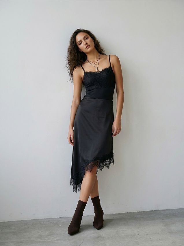 Body con spalline e parte superiore in pizzo - nero