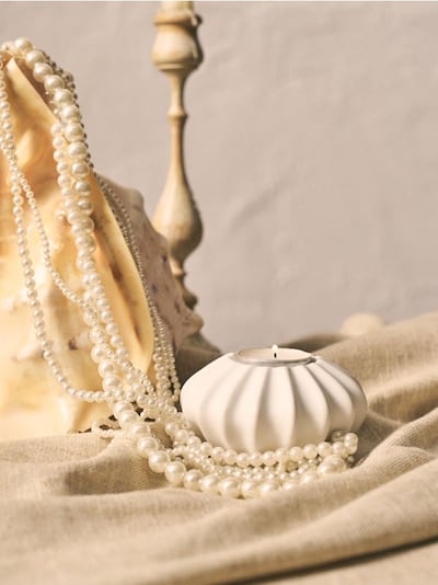 Keramický svícen na čajovou svíčku