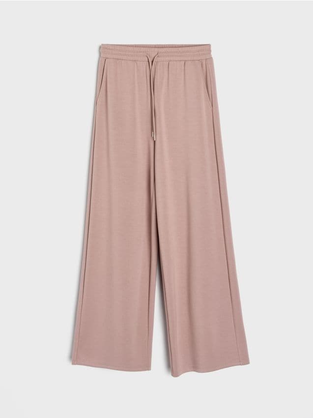 Sinsay - Pantaloni soft touch cu adaos de vâscoză - bej