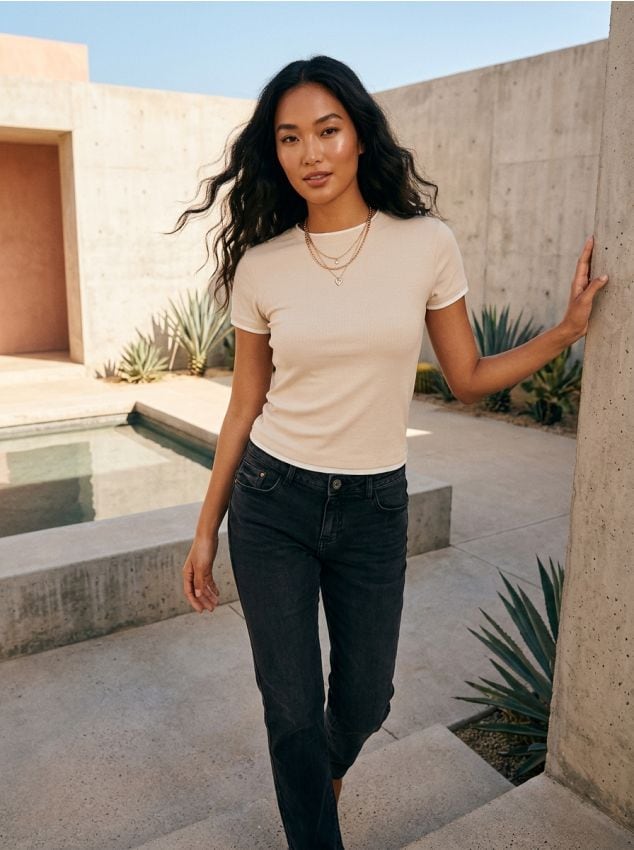 Sinsay - Tricou basic ribbed cu tiv contrastant și amestec de viscoză - nude