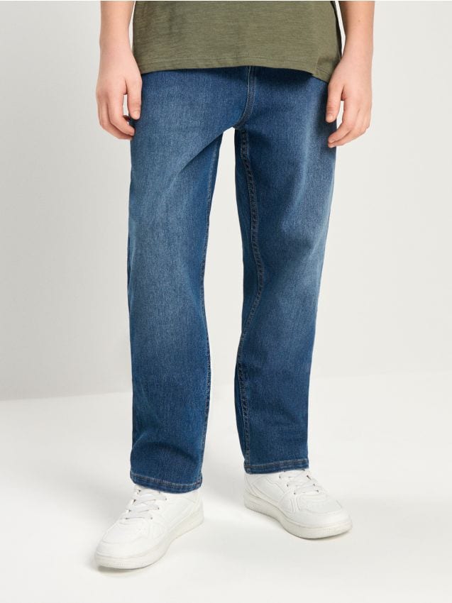 Sinsay - Džínsy Relaxed Tapered Fit - tmavomodrá