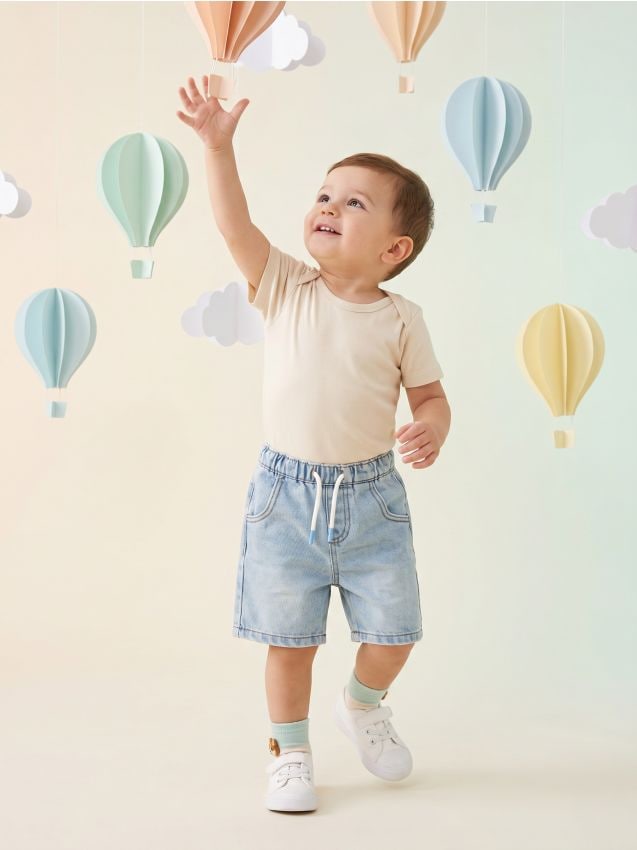 Sinsay - Şorturi din denim ușor - albastru