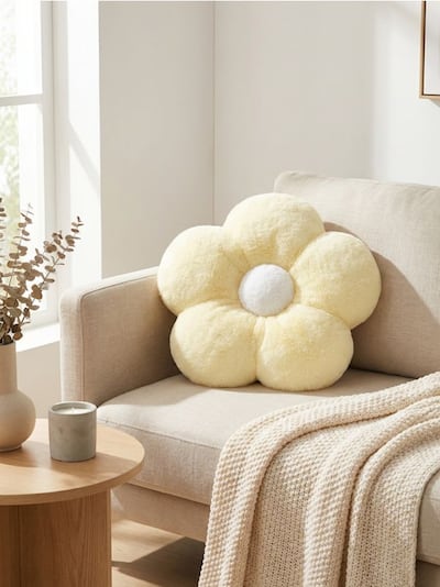 Декоративна подушка у формі квітки