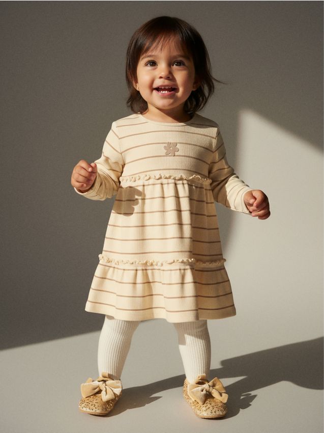 Sinsay - Rochie din bumbac în dungi, din tricot elastic - crem