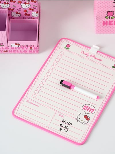 Tahvel kustutatava markeriga Hello Kitty