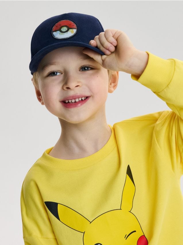 Sinsay - Șapcă cu patch cu efect de imagine schimbătoare Pokémon - bleumarin