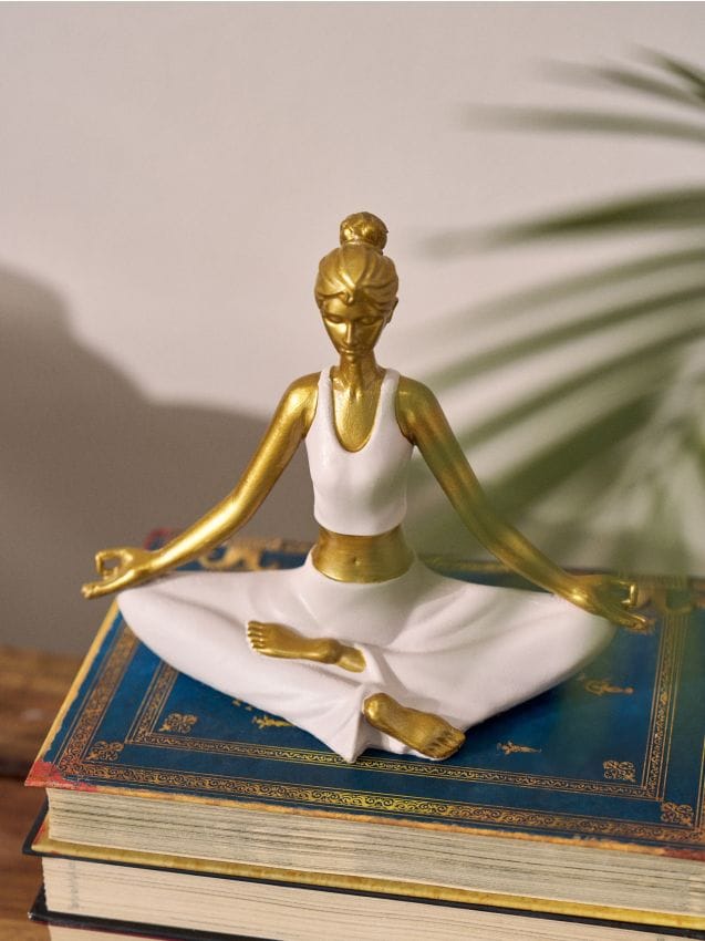 Sinsay - Figurină decorativă cu femeie în poziție de yoga - roz-pastel