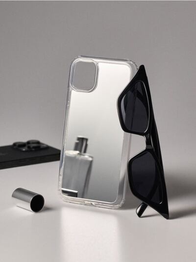 Peegelümbrus iPhone 11/XR-le