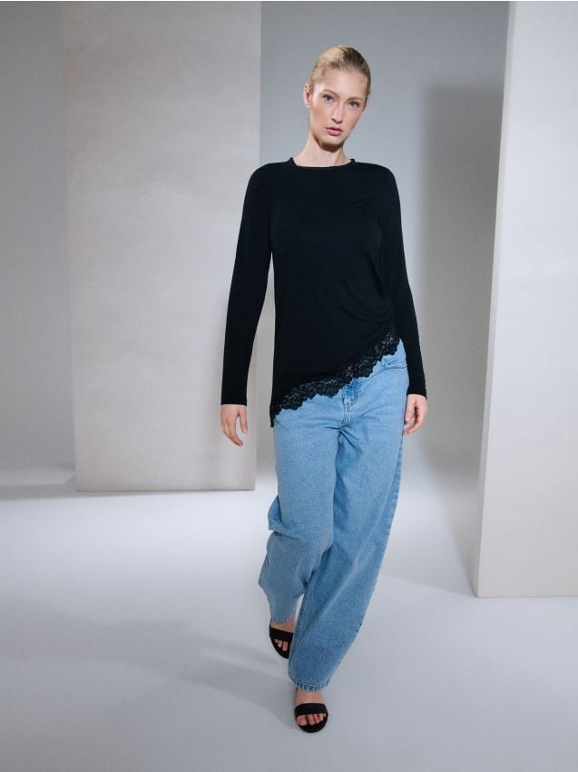 Sinsay - Bluză cu tiv asimetric și dantelă - negru