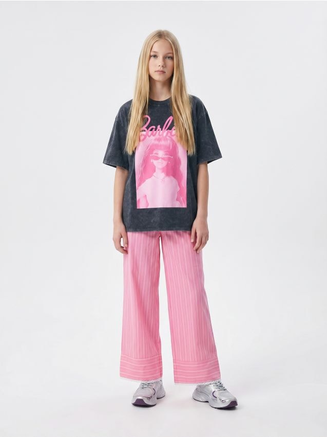 Sinsay - Tricou cu maneca scurta si imprimeu cu Barbie - negru
