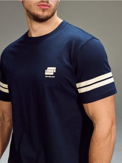 Бавовняна футболка з принтом