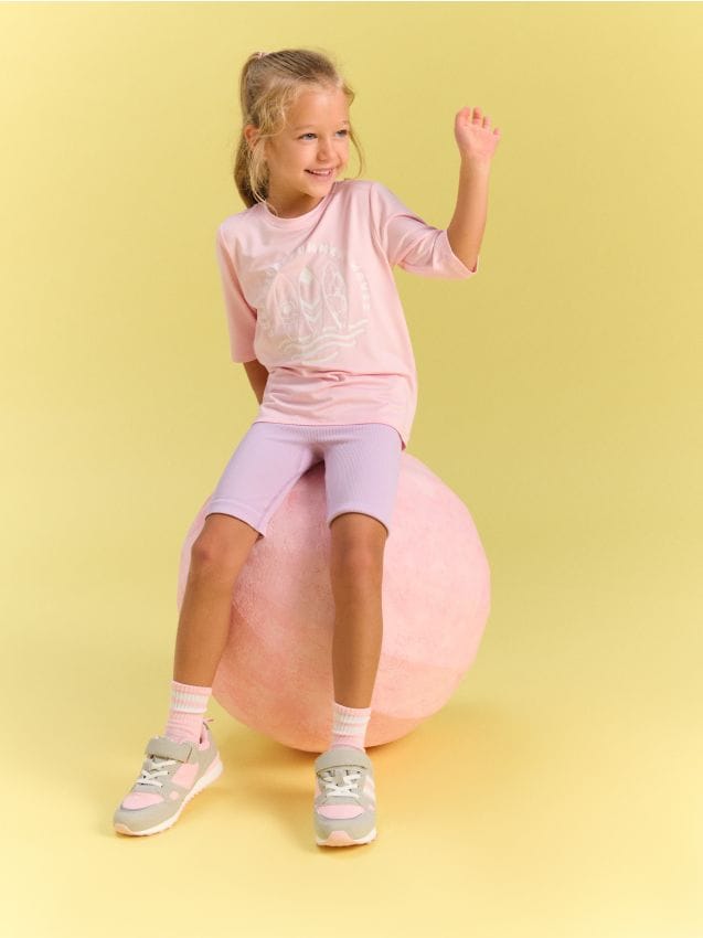 Sinsay - Tricou cu uscare rapidă cu protecție solară UPF50+ - roz-pastel