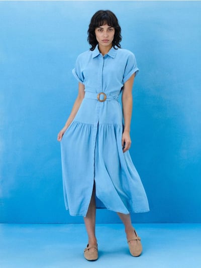 Sukienka midi z paskiem i kołnierzykiem z lyocellu